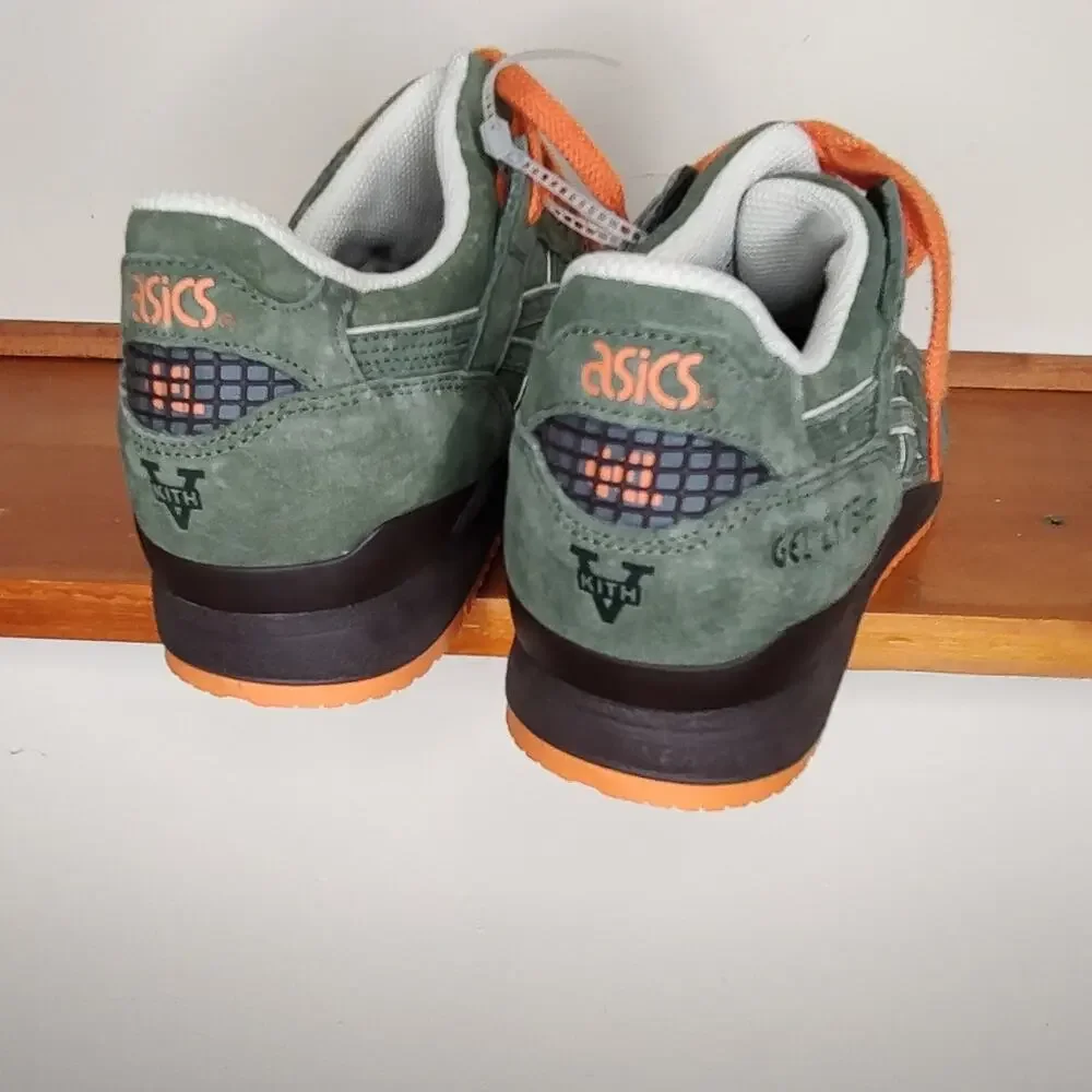 ASICS x Kith Gel-Lyte III Ronnie Fieg Sneaker in Militia Green Size 6
